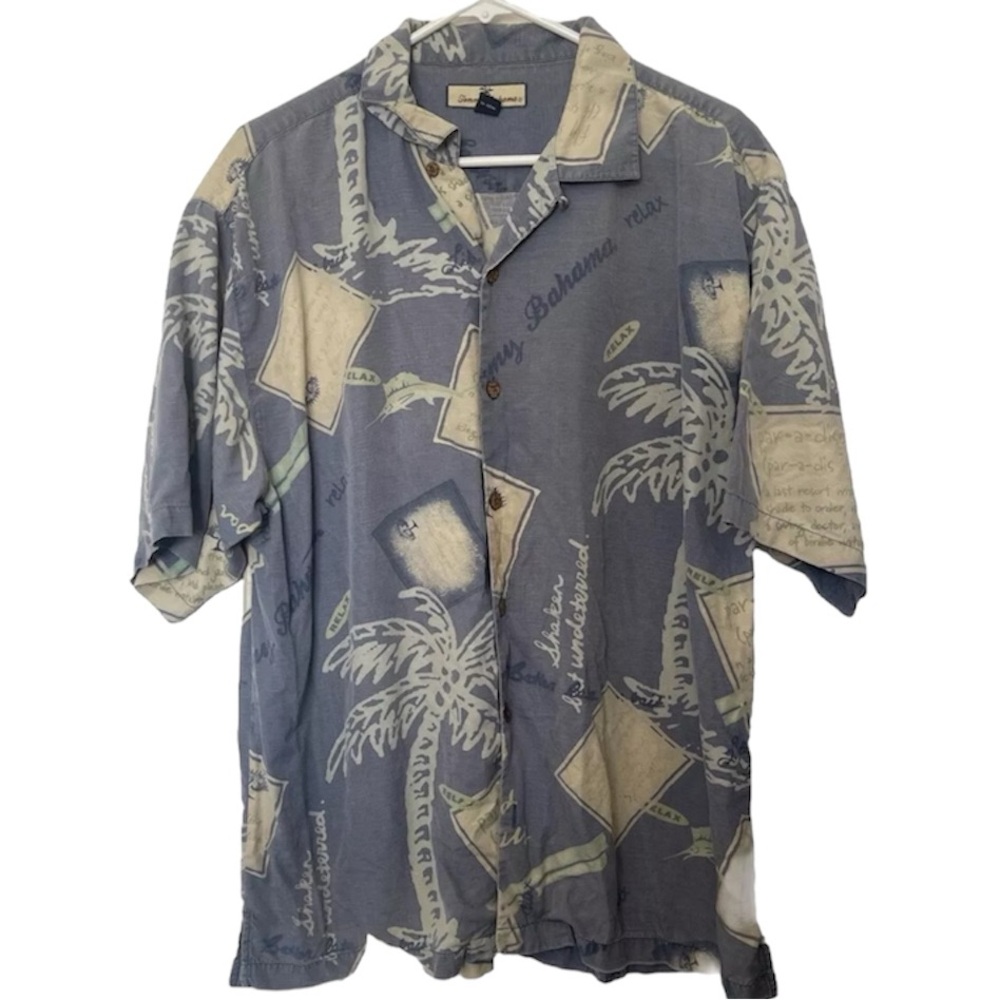 Tommy Bahama Men’s Short Sleeve Button Front Shirt Size Large Blue Silk Tropical